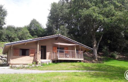 G&icirc;te n&deg;19G4298 Ussel - Corr&egrave;ze - photo