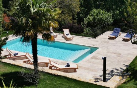 Chambre d'h&ocirc;tes n&deg;24G000555 Sarlat-la-Can&eacute;da - Dordogne - Notre piscine dans son &eacute;crin de verdure