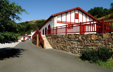 G&icirc;te de groupe n&deg;G541001 Itxassou - Pyr&eacute;n&eacute;es-Atlantiques - photo