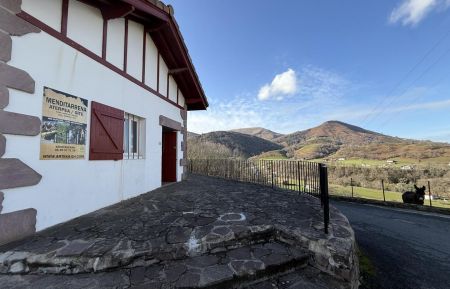 G&icirc;te de groupe n&deg;G533001 Bidarray - Pyr&eacute;n&eacute;es-Atlantiques - photo