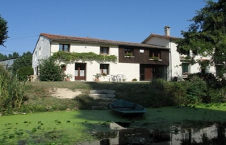 G&icirc;te n&deg;204 Niort - Deux-S&egrave;vres - photo